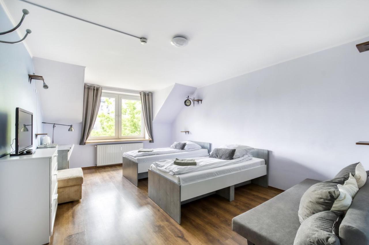 Hostel Krokodyl-Stara Praga ワルシャワ エクステリア 写真