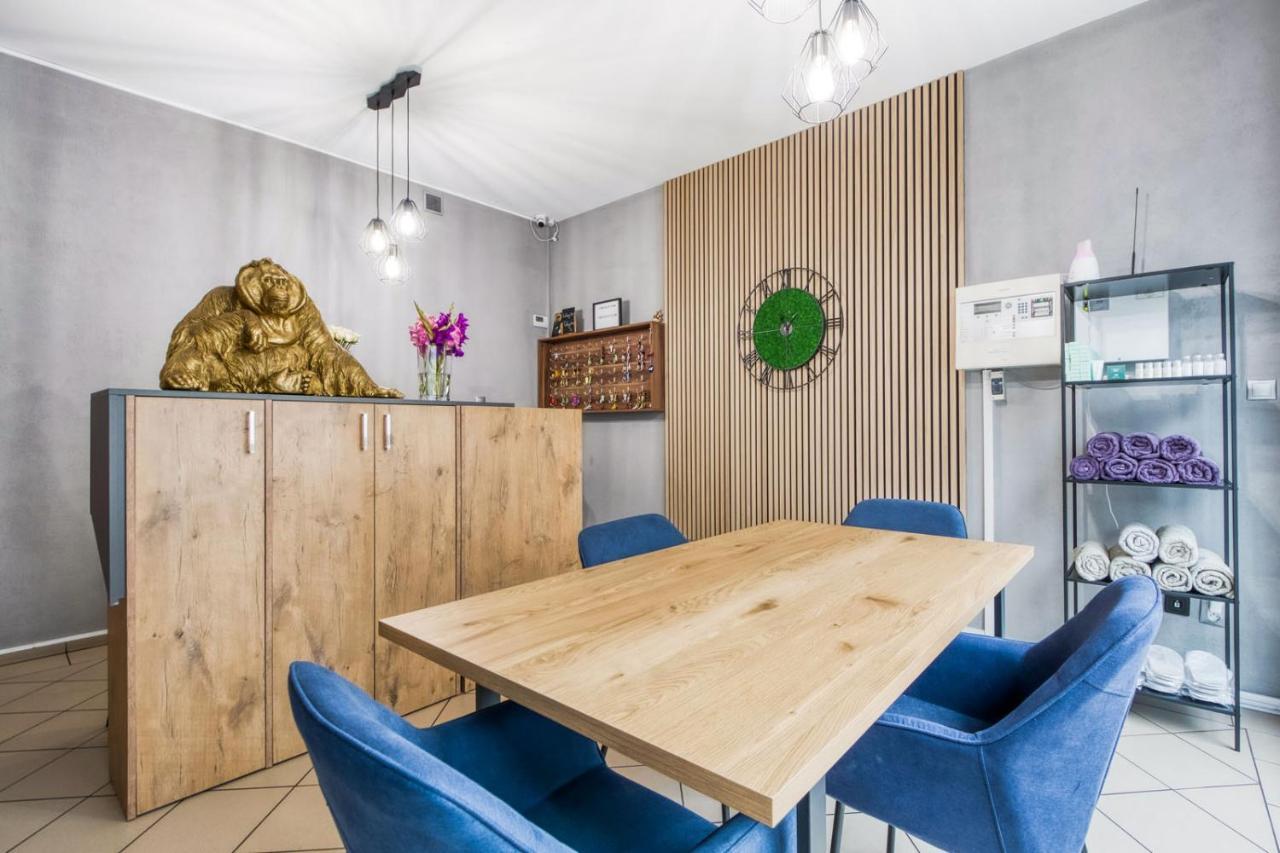 Hostel Krokodyl-Stara Praga ワルシャワ エクステリア 写真