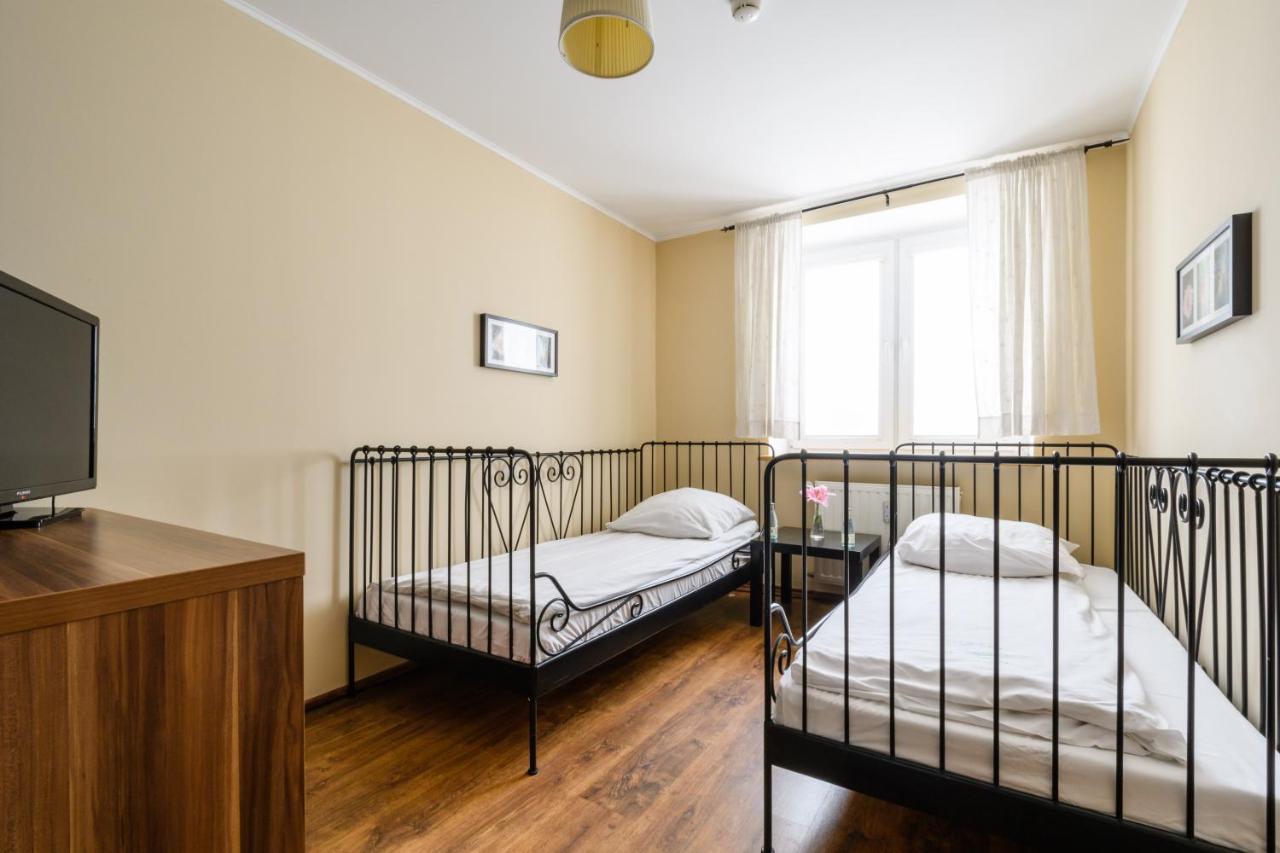 Hostel Krokodyl-Stara Praga ワルシャワ エクステリア 写真