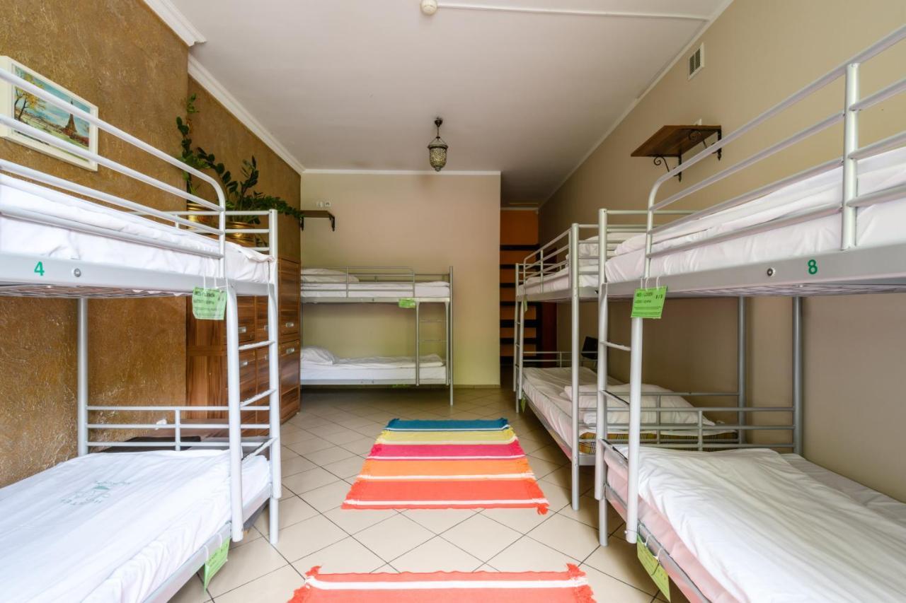 Hostel Krokodyl-Stara Praga ワルシャワ エクステリア 写真